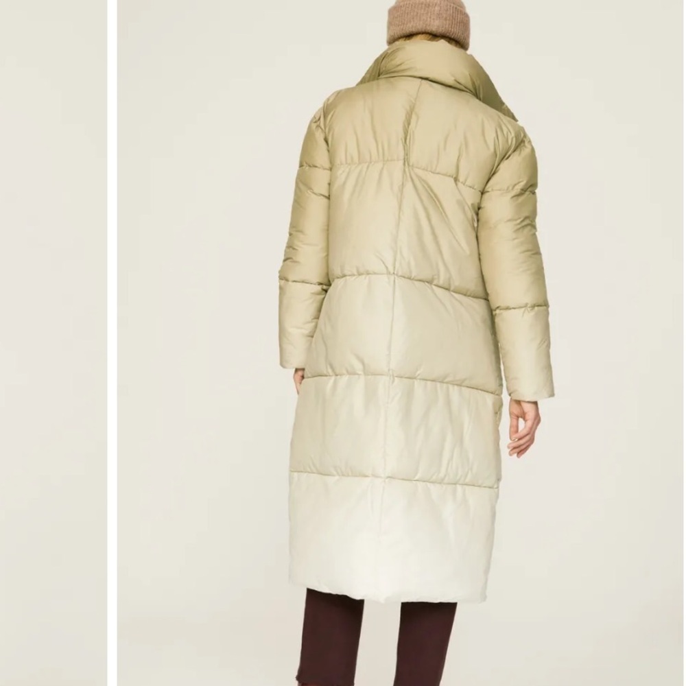 Busayo Collective Long Ombre Puffer Coat size S - Picture 3 of 14